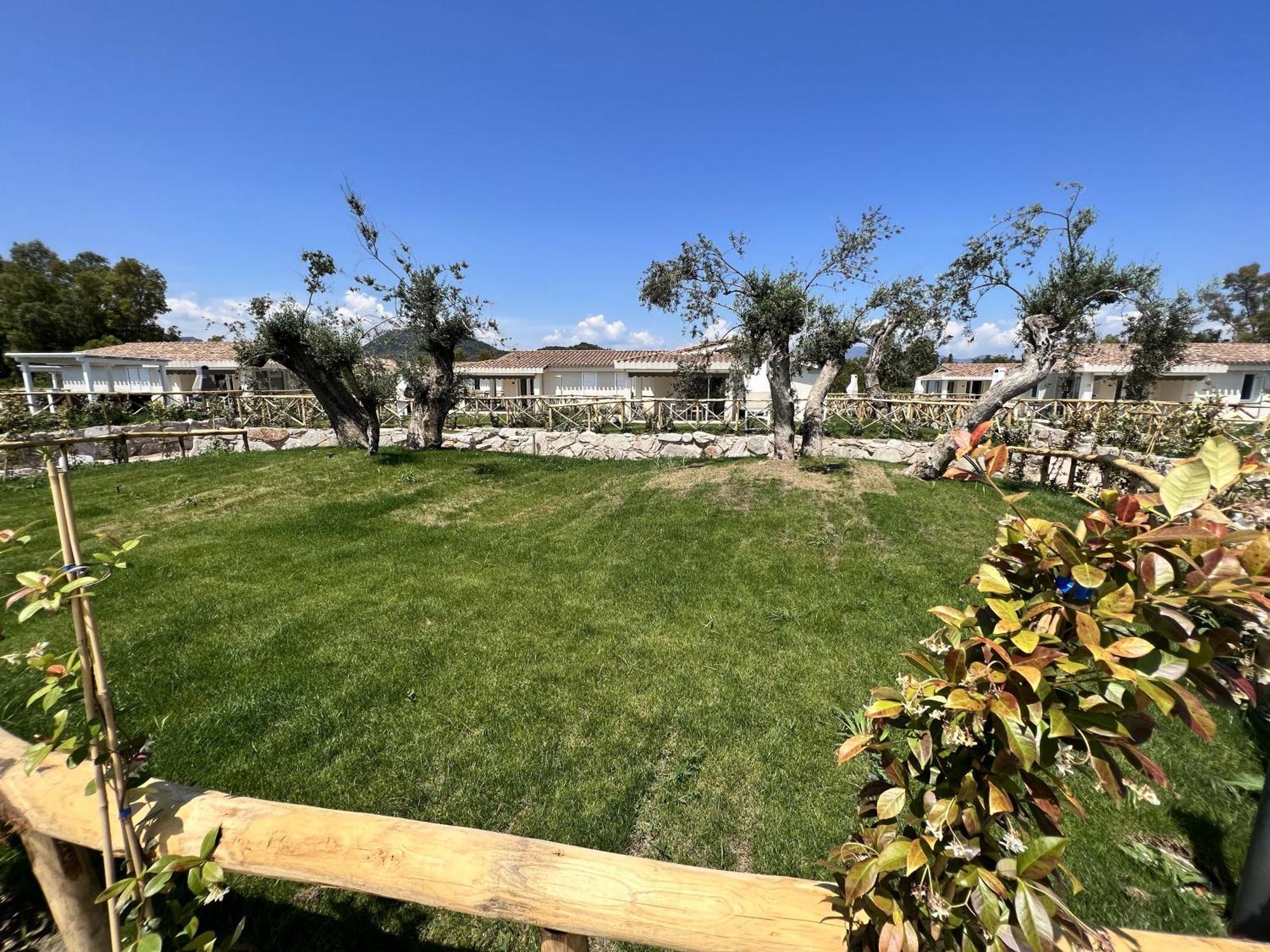 Ville D'Ogliastra 2 - Marina Suites Cardedu Exterior foto